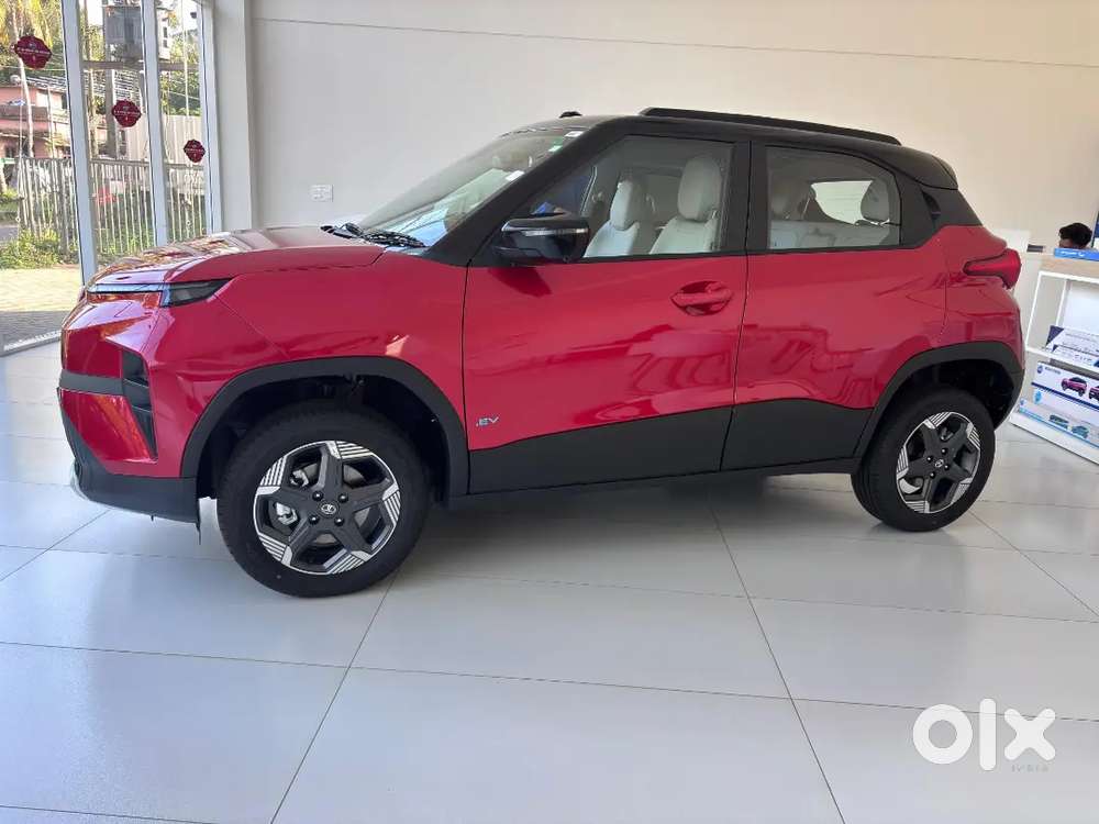 Tata Punch Ev 2025 Electric 0 Km Driven