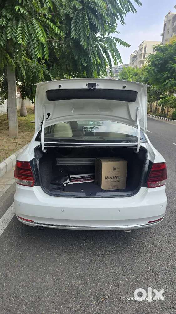 Volkswagen Vento 2016 Diesel Automatic Highline Plus Top End Variant
