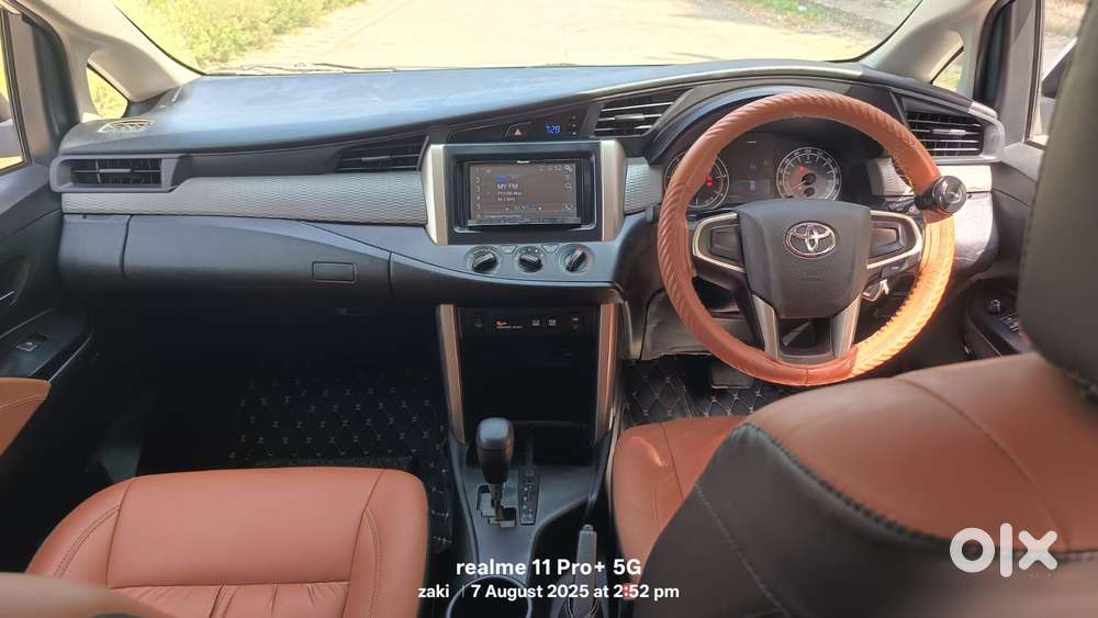 Toyota Innova Crysta 2.8 Gx At, 2016, Diesel