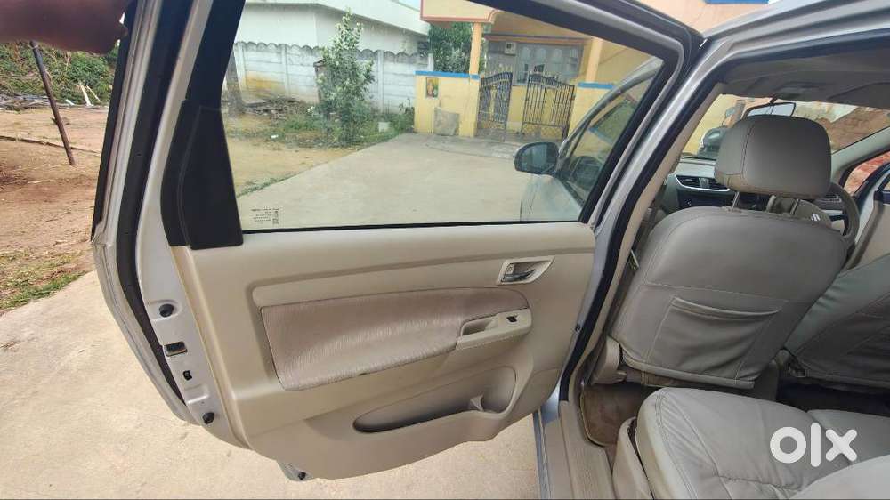 Maruti Suzuki Ertiga 2012 Model Vxi Optional
