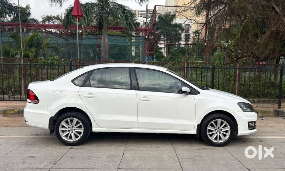 Volkswagen Vento 1.2 Tsi Highline Plus At, 2016, Petrol