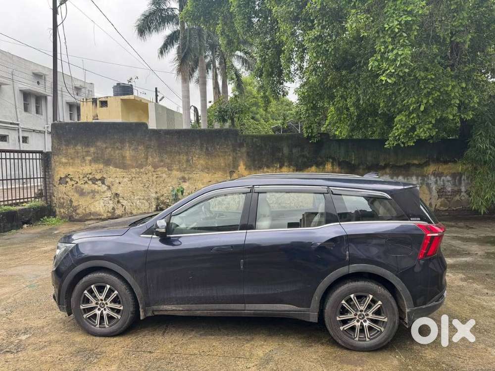 Mahindra Xuv700 2.2 Ax 7 Diesel At Luxury Pack Str, 2022, Diesel