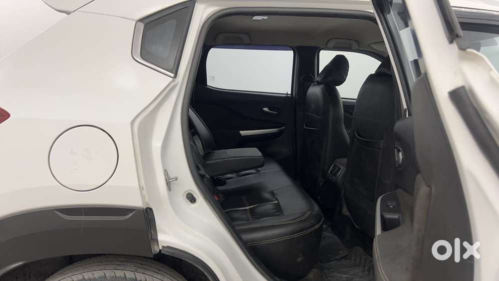 Nissan Magnite 1.0 Xv Premium Turbo (o), 2022, Petrol