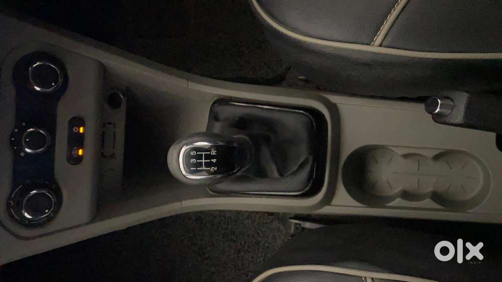 Tata Tiago 1.2 Revotron Xm, 2019, Petrol