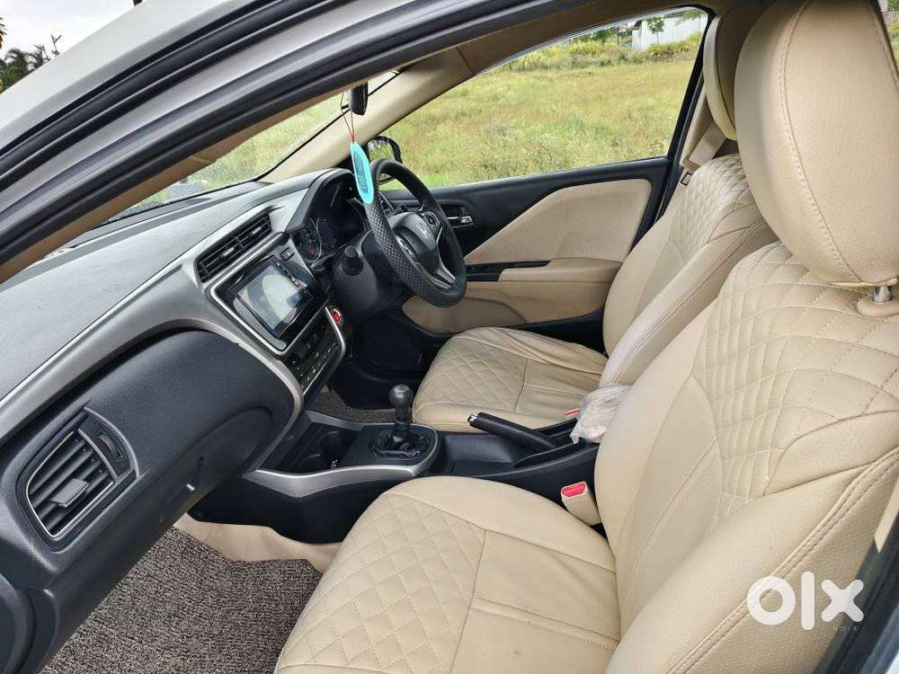 Honda City 1.5 V 4th Gen I-vtec Mt, 2022, Petrol