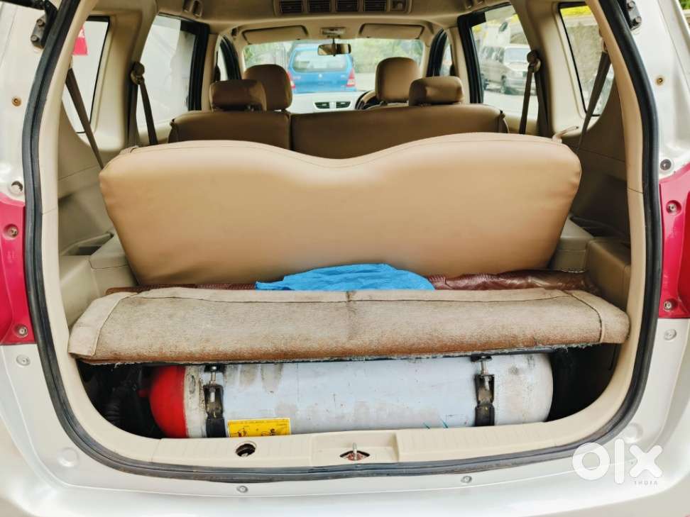 Maruti Suzuki Ertiga 2012-2015 Vxi Cng, 2015, Cng & Hybrids