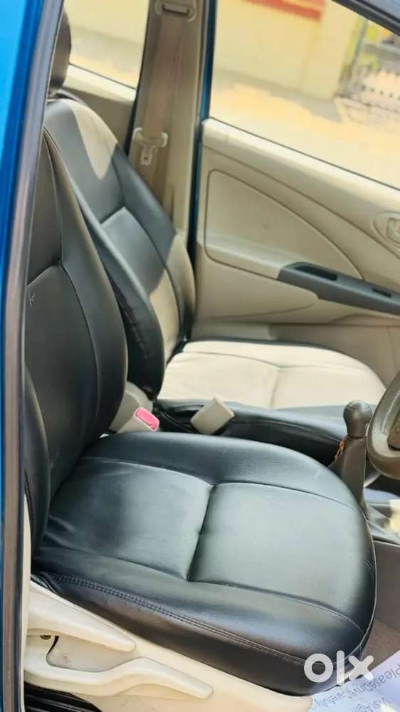 Toyota Etios Liva 2015