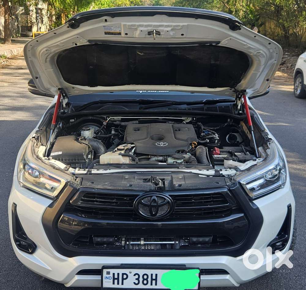 Toyota Hilux 2.8 High 4x4 Mt, 2025, Petrol