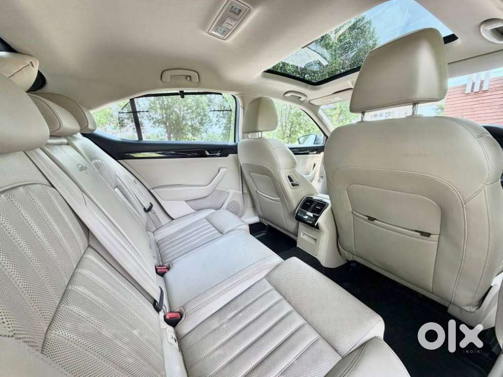 Skoda Superb 2.0 L&k Tsi At, 2019, Petrol
