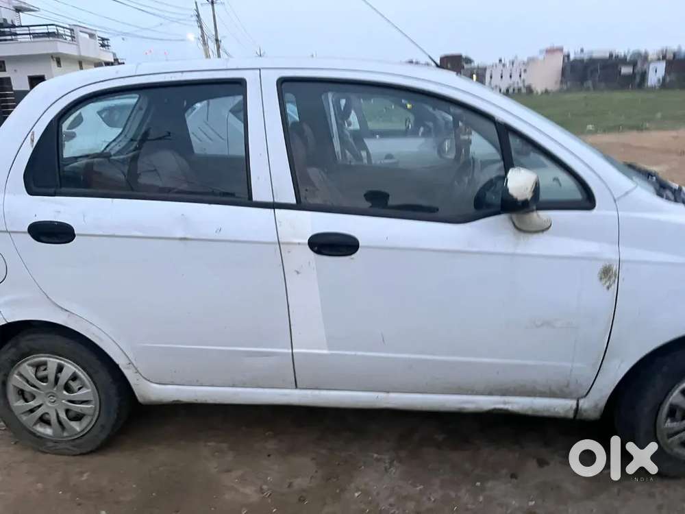 Chchevrolet Spark Ls 2013 Car