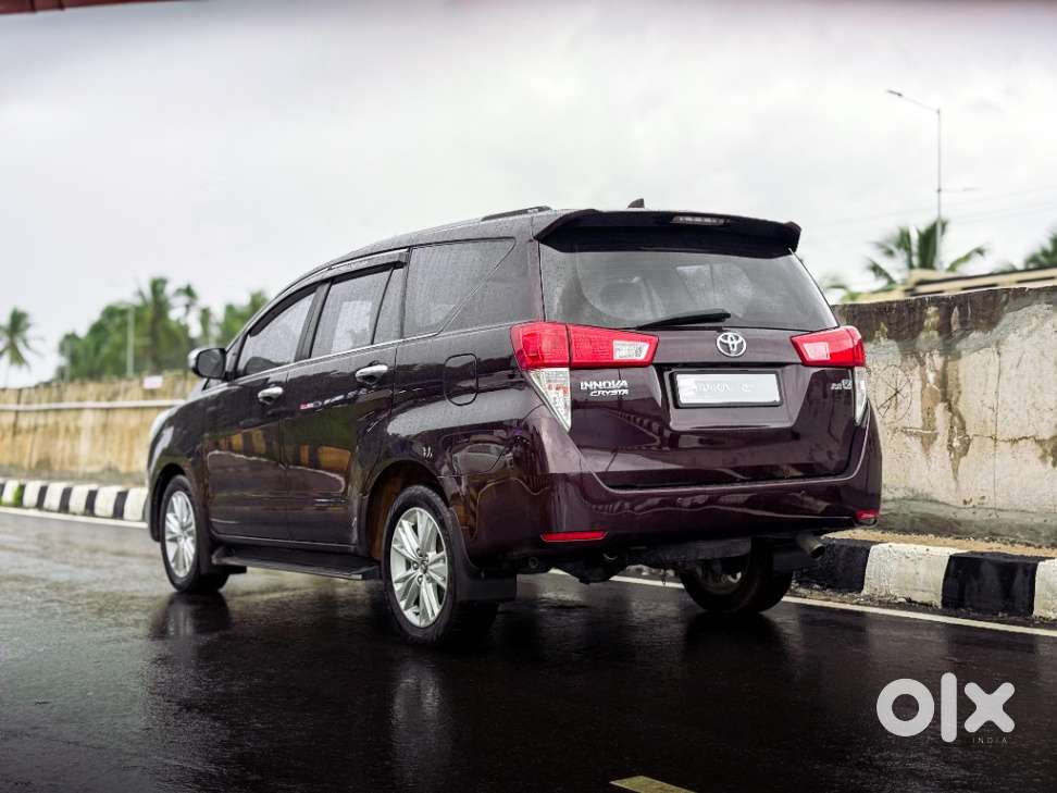 Toyota Innova Crysta 2.8 Zx At 7 Seater, 2019, Diesel