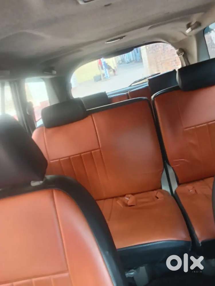 Toyota Innova 2014