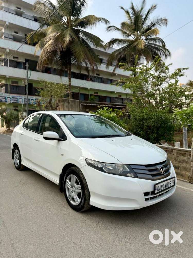 Honda City 2011-2013 S, 2011