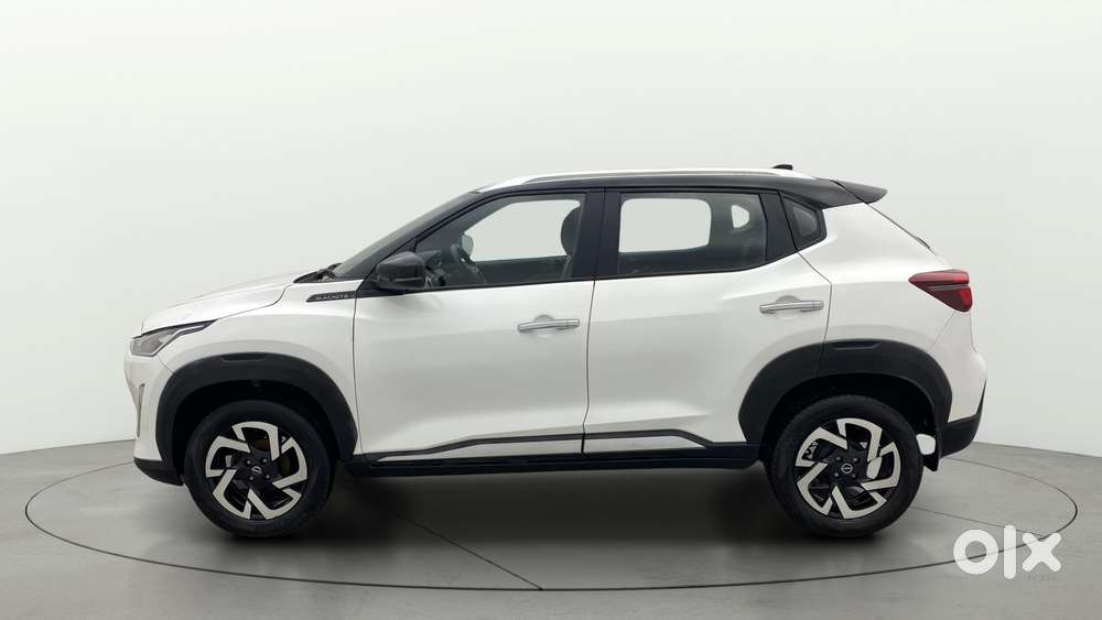Nissan Magnite 1.0 Xv Dual Tone, 2022, Petrol