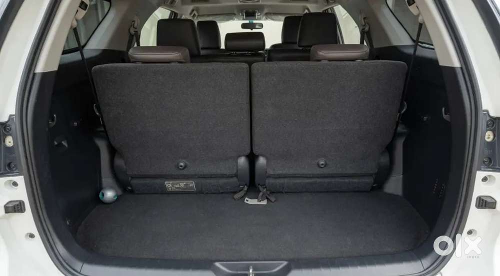 Immaculate Condition Fortuner, Company Service Brand New  Tyres