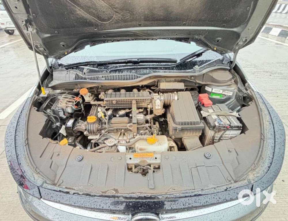 Tata Altroz 1.2 Xza Plus, 2025, Petrol