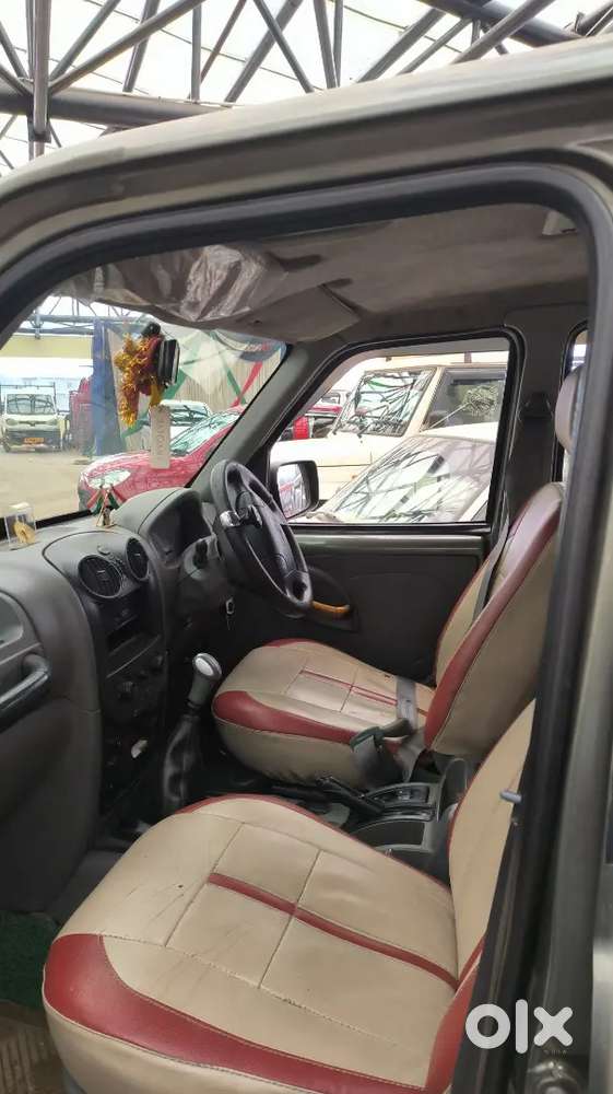 Mahindra Scorpio 2011