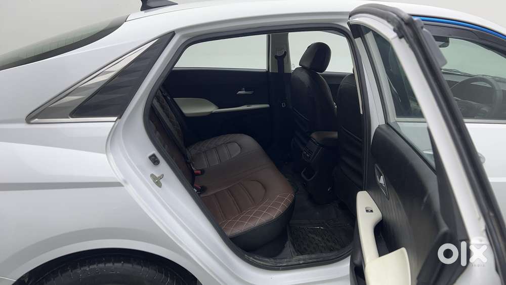 Hyundai Verna 1.5 Sx Petrol Mt, 2023, Petrol