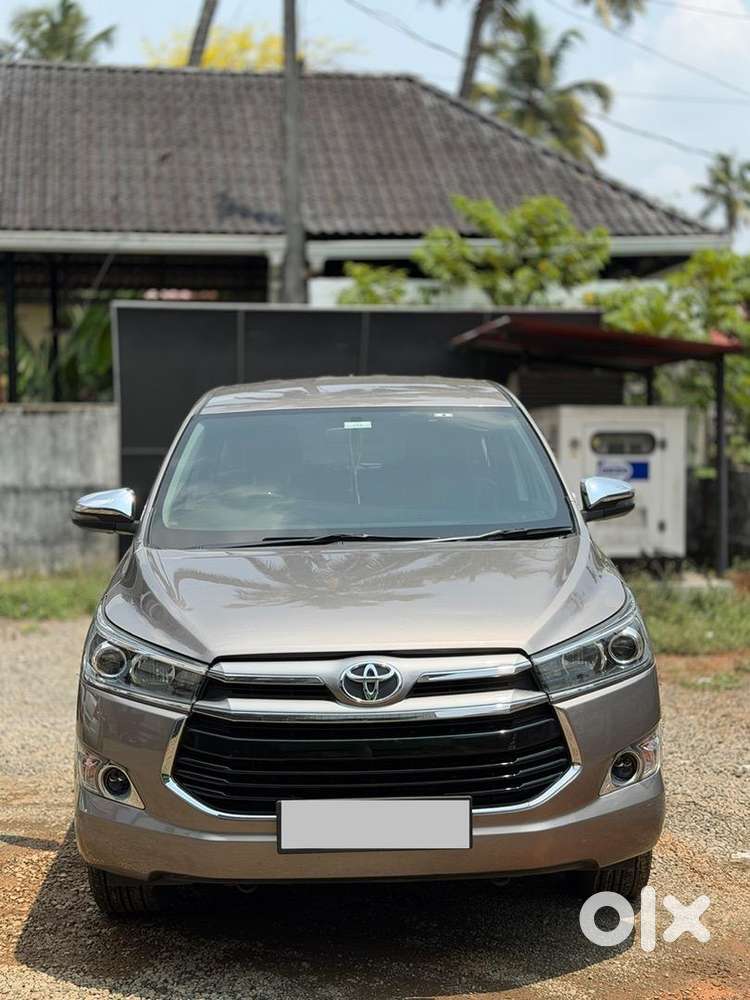 Toyota Innova Crysta 2017