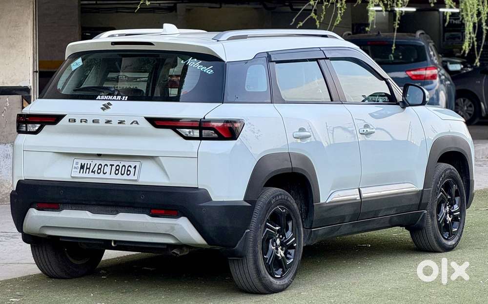 Maruti Suzuki Brezza 1.5 Zxi Cng Dual Tone, 2024, Cng & Hybrids
