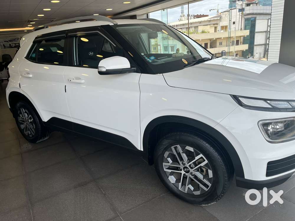 Hyundai Venue Sx Dual Tone Diesel, 2023, Diesel