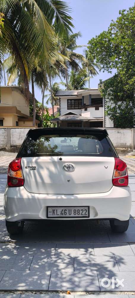 Toyota Etios Liva [2017-2020] 1.2 V Sp, 2019, Petrol