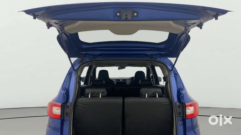 Renault Triber Rxt, 2019, Petrol