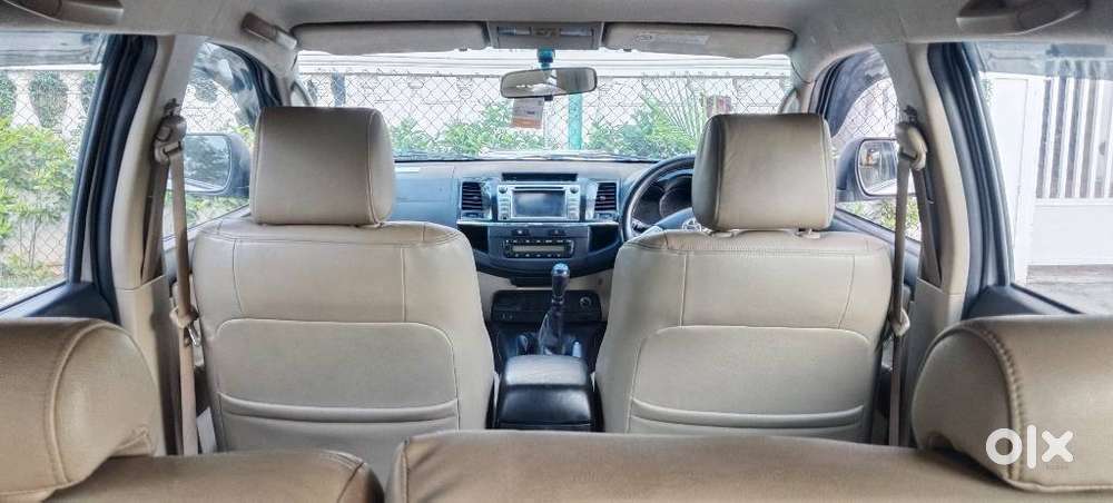 Toyota Fortuner 2011-2016 4x2 Manual, 2014, Diesel