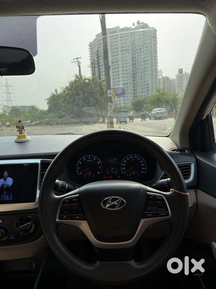 Hyundai Verna