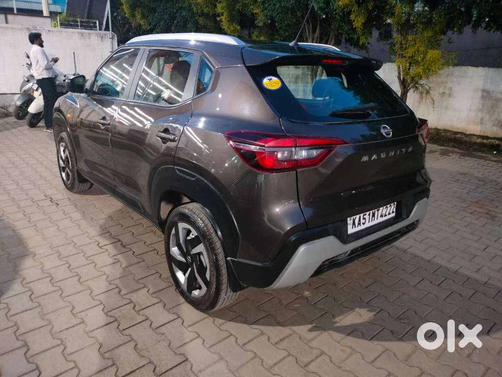 Almost New Nissan Magnite In Just 600000 Lac