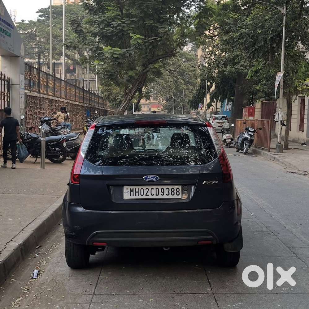 Ford Figo Petrol 2011