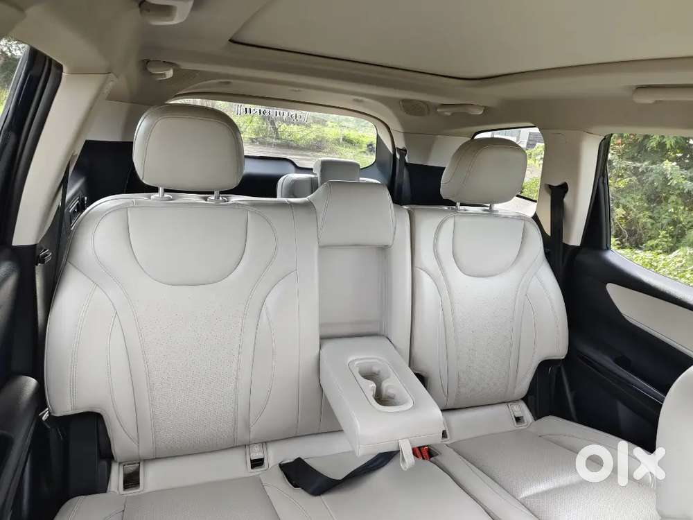 Mahindra Xuv700 Petrol 2022