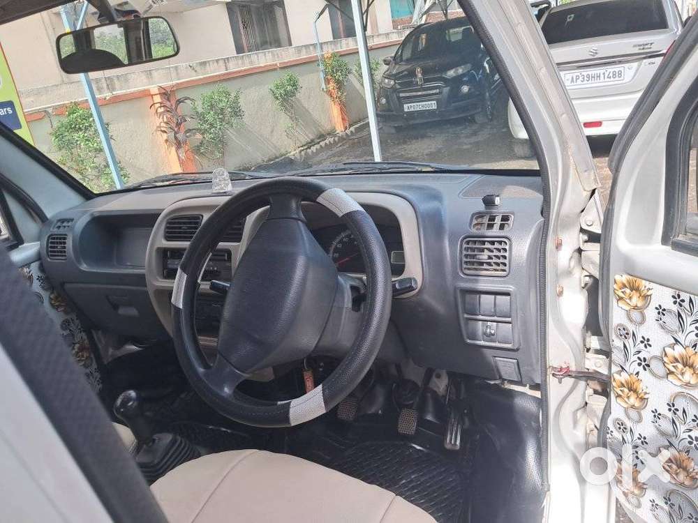Maruti Suzuki Eeco 5 Seater Ac, 2011, Petrol