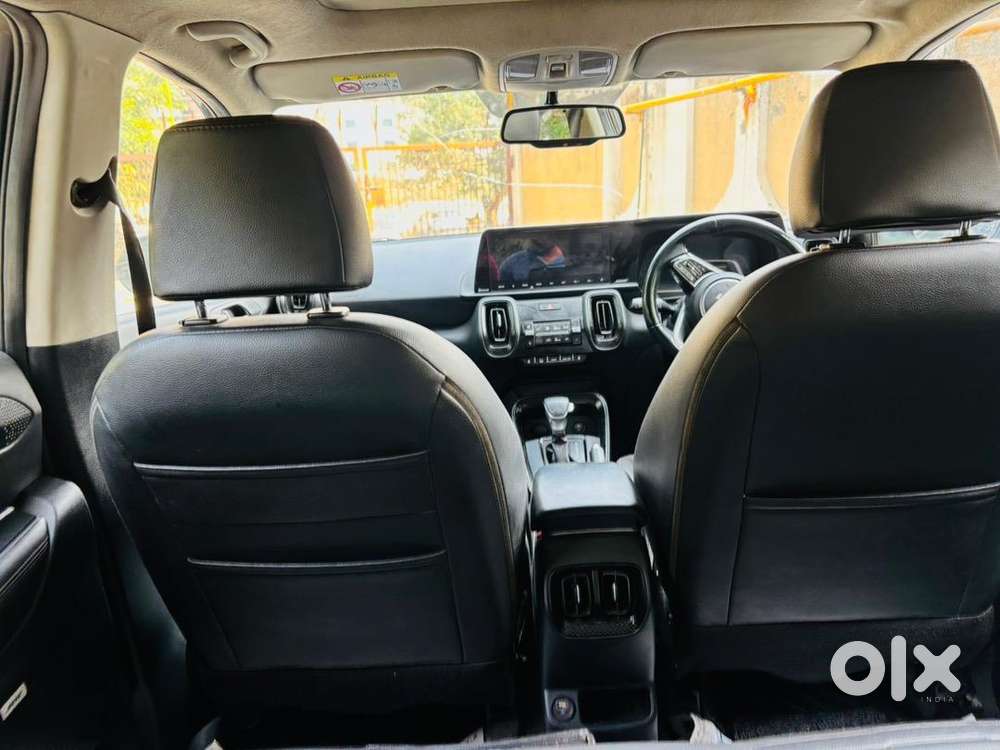 Kia Sonet Gtx Plus At Top Model With Sunroof