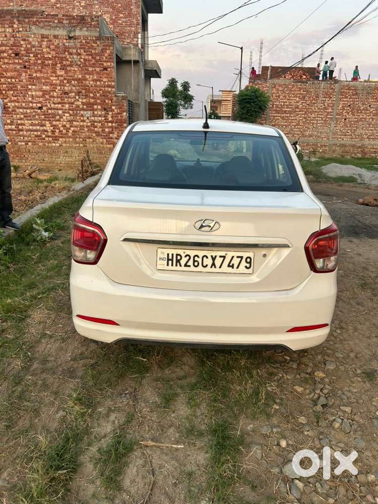 Hyundai Xcent 2016 Diesel Well Maintained