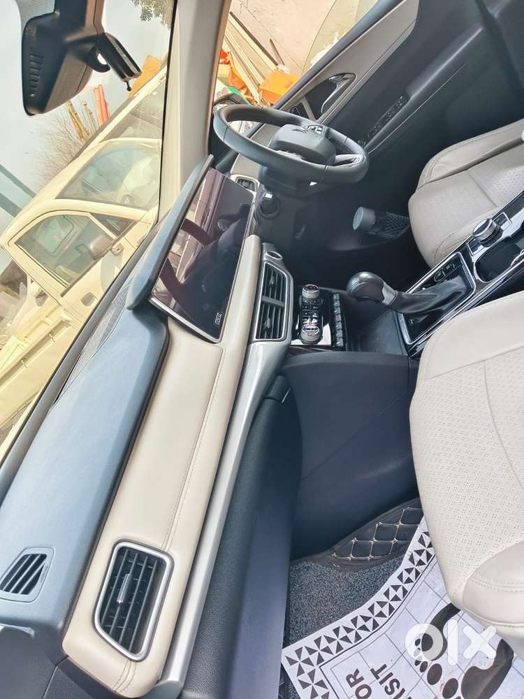 Mahindra Xuv700 Diesel 2023