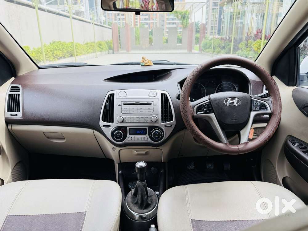 Hyundai I20 Sportz 1.2 Bs-iv, 2011, Petrol