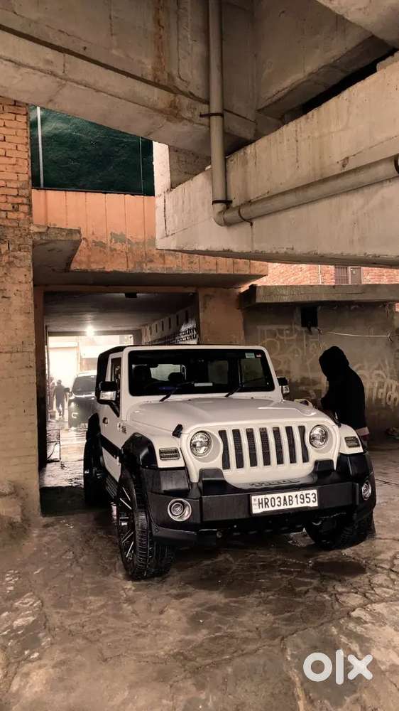 Mahindra  Thar 2023 New Plati Alloys 20 Inch
