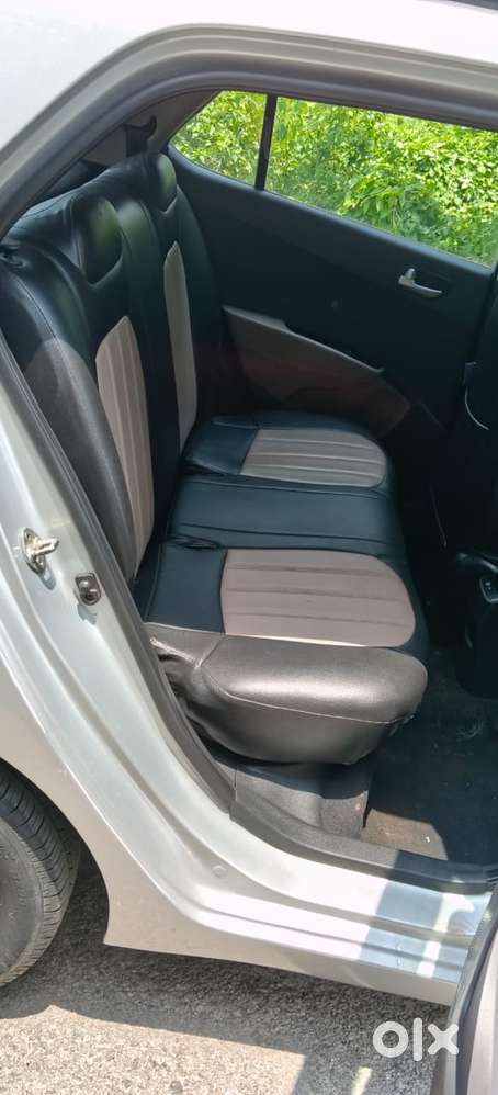 Hyundai I10 Sportz At, 2017, Petrol
