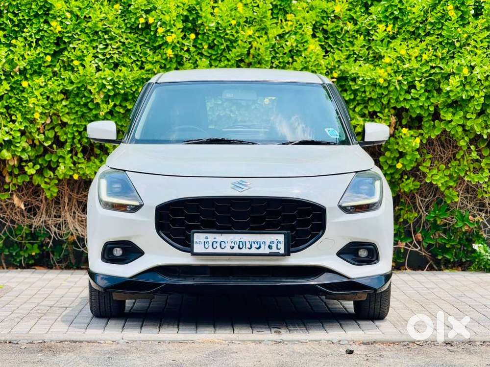 Maruti Suzuki Swift Zxi Plus Dual Tone, 2024, Petrol