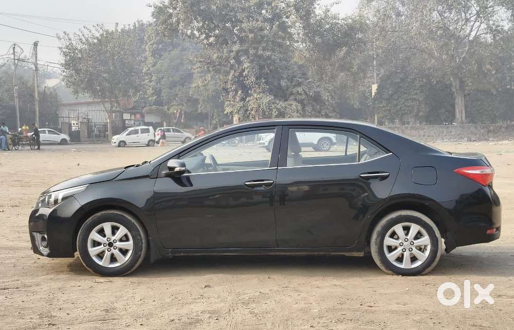 Toyota Corolla Altis 2013-2017 G At, 2016, Cng & Hybrids