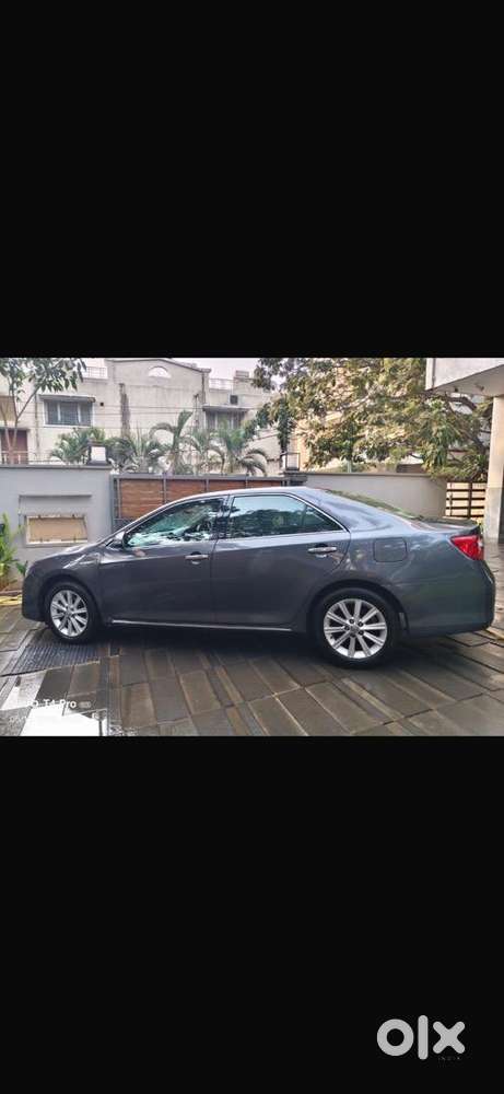 Toyota Camry 2014 Petrol Well Maintained