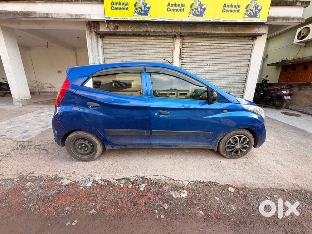 Hyundai Eon Magna 2013