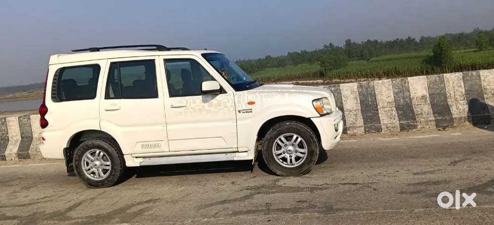 Mahindra Scorpio Diesel Automatic 12 Year