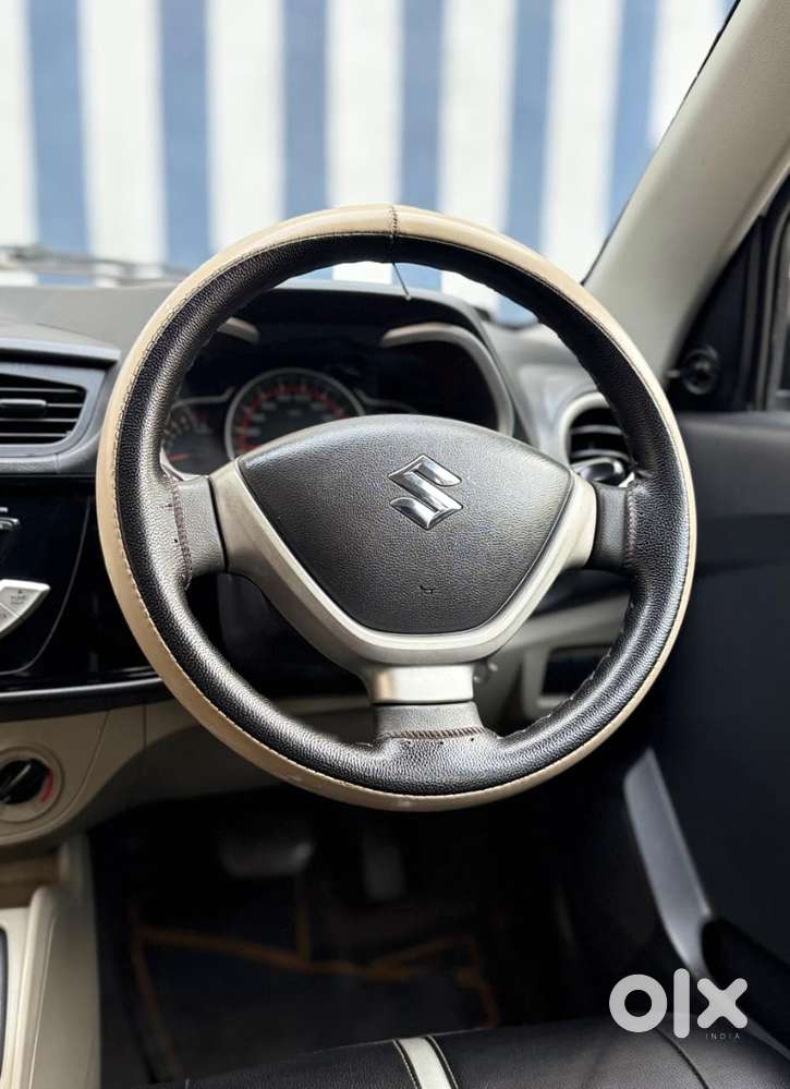 Maruti Suzuki Alto K10 1.0 Vxi Amt, 2017, Petrol