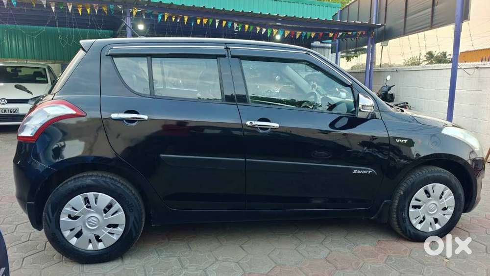 Maruti Suzuki Swift Vxi + Manual, 2013, Petrol