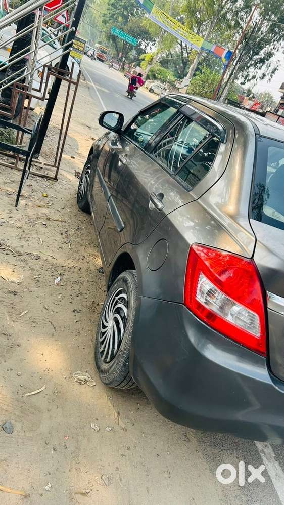 Maruti Suzuki Swift Dzire 2015 Diesel 70000 Km Driven
