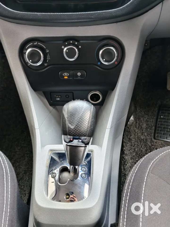 Tata Tiago Xza Plus, 2020, Petrol