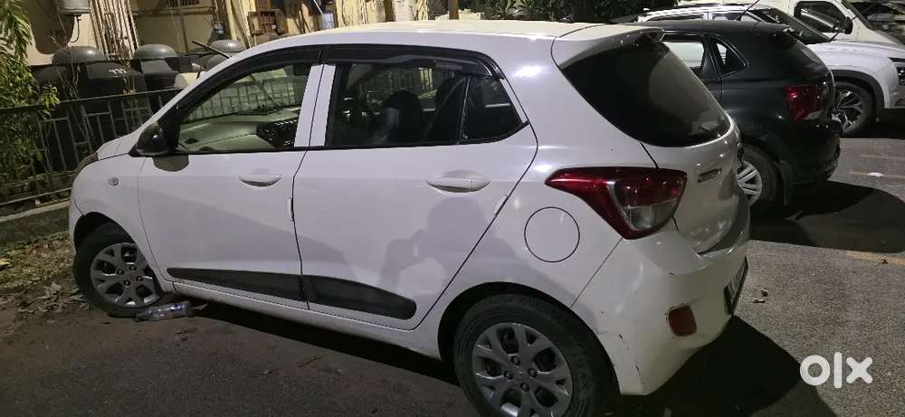 Hyundai Grand I10 2015 November White