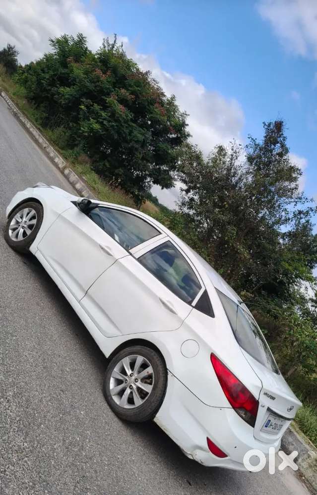 Verna Crdi Sx 1.6 Bs 4